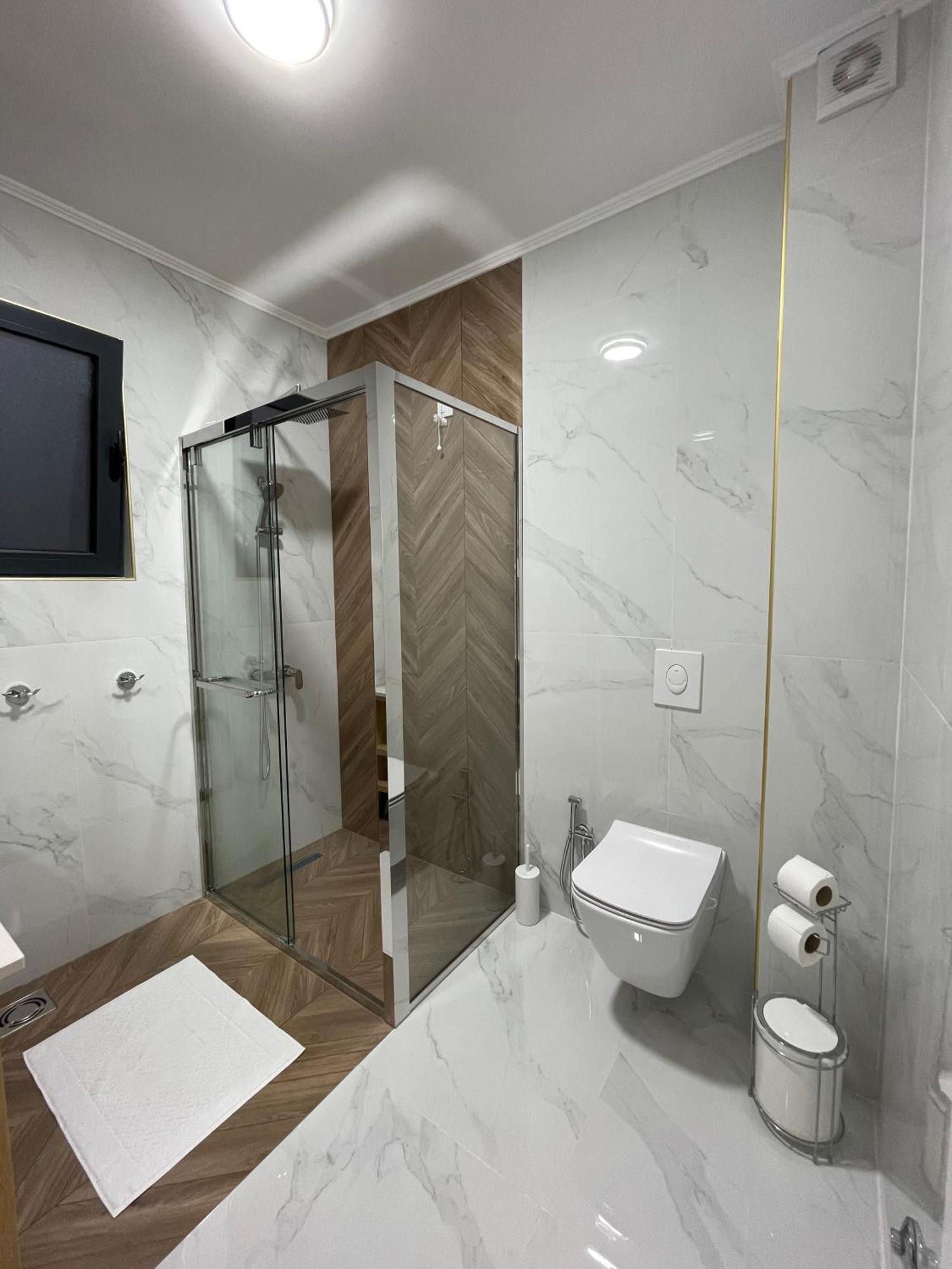 Hotel Maraj Ulcinj Extérieur photo